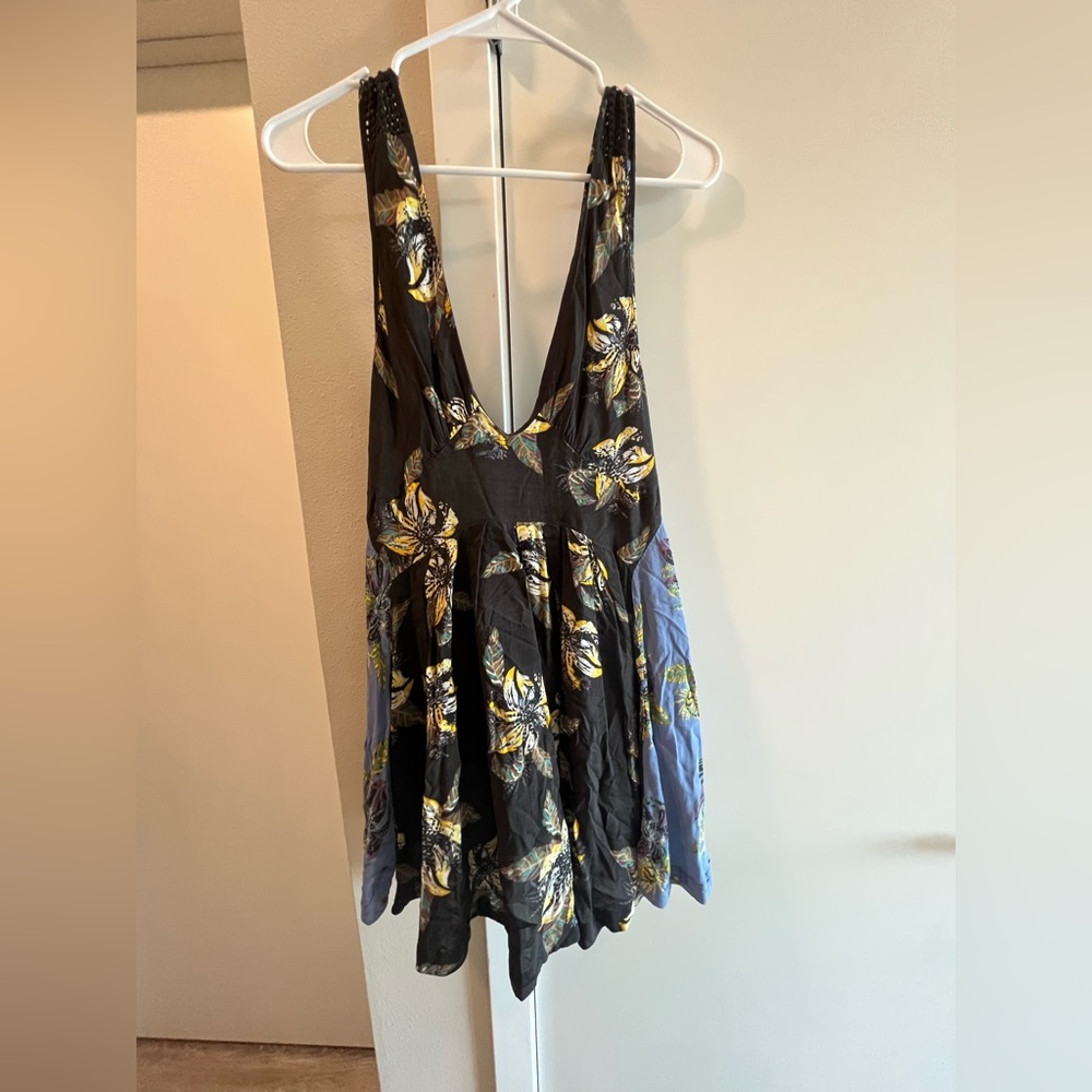 Free People, floral mini dress, size extra small